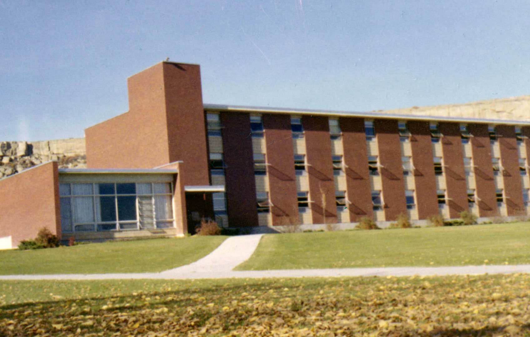 Apsaruke Hall, circa 1961